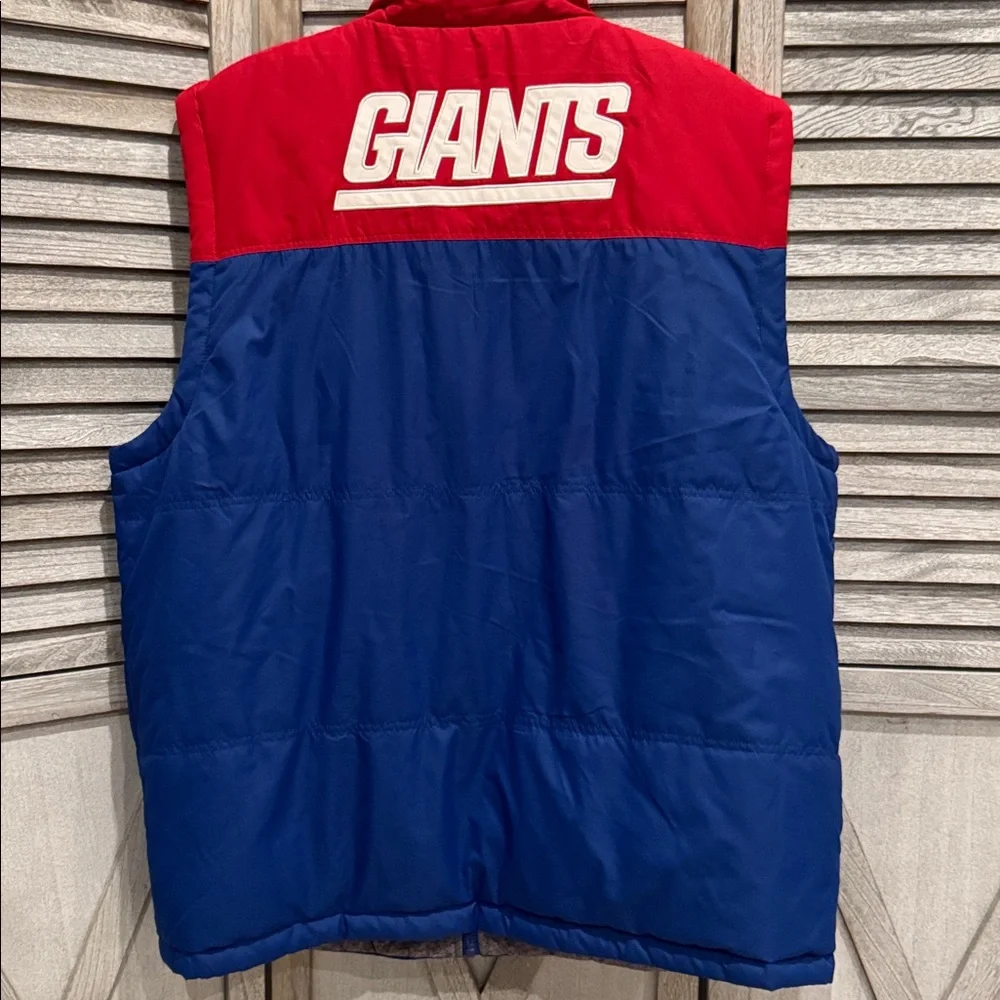 232. New York Giants Red & Navy Puffer Vest reversible size XL